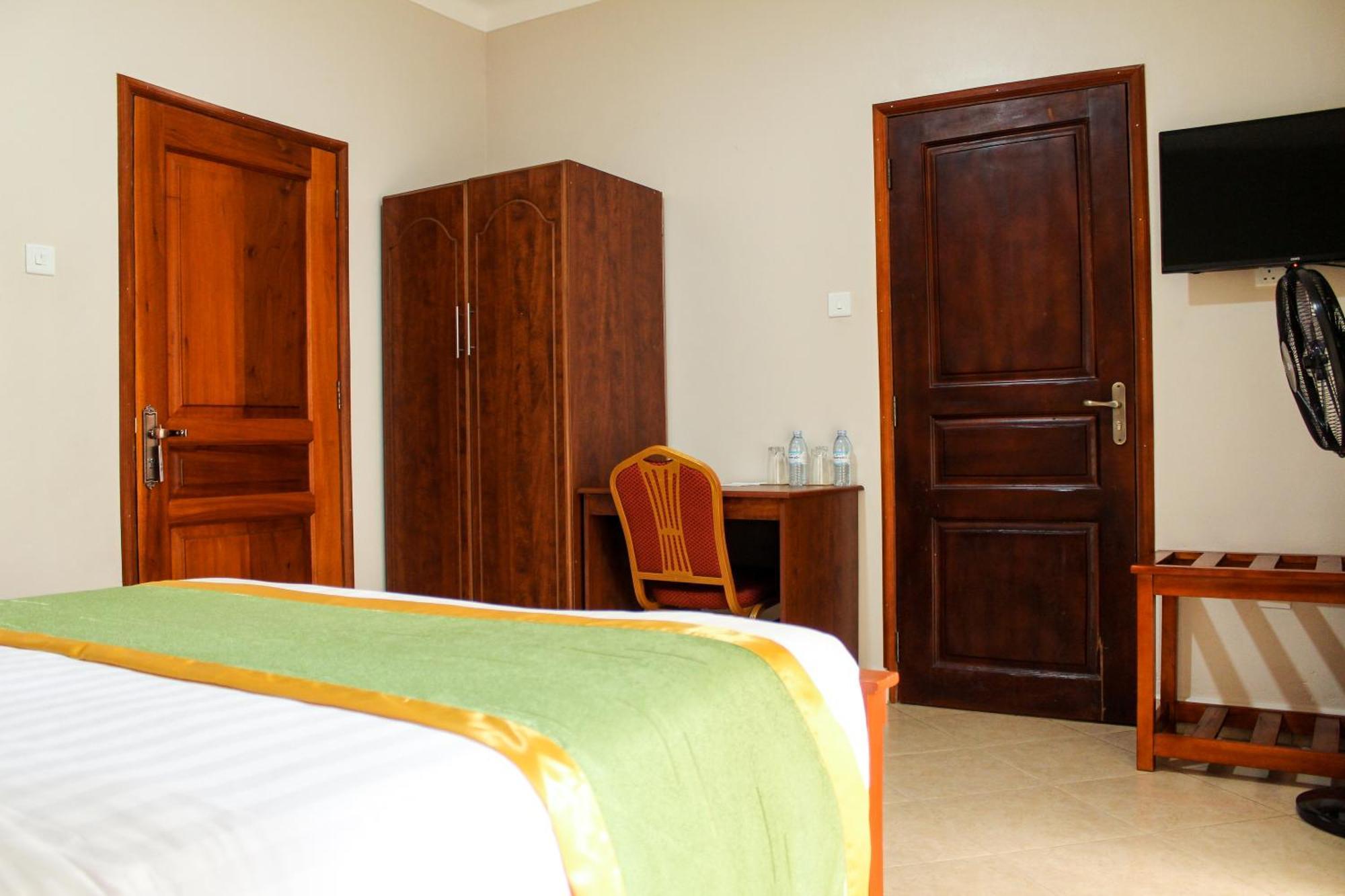 Excelsis Garden Hotels - Kampala Ngoại thất bức ảnh